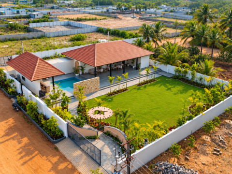 Private Pool Farmhouse in Shamshabad near Hyderabad Airport in Shamshabad, photograph 2